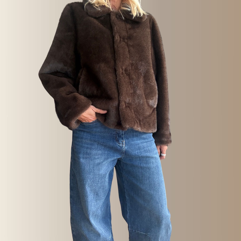 CALIEN MARRON - Manteau court fourrure