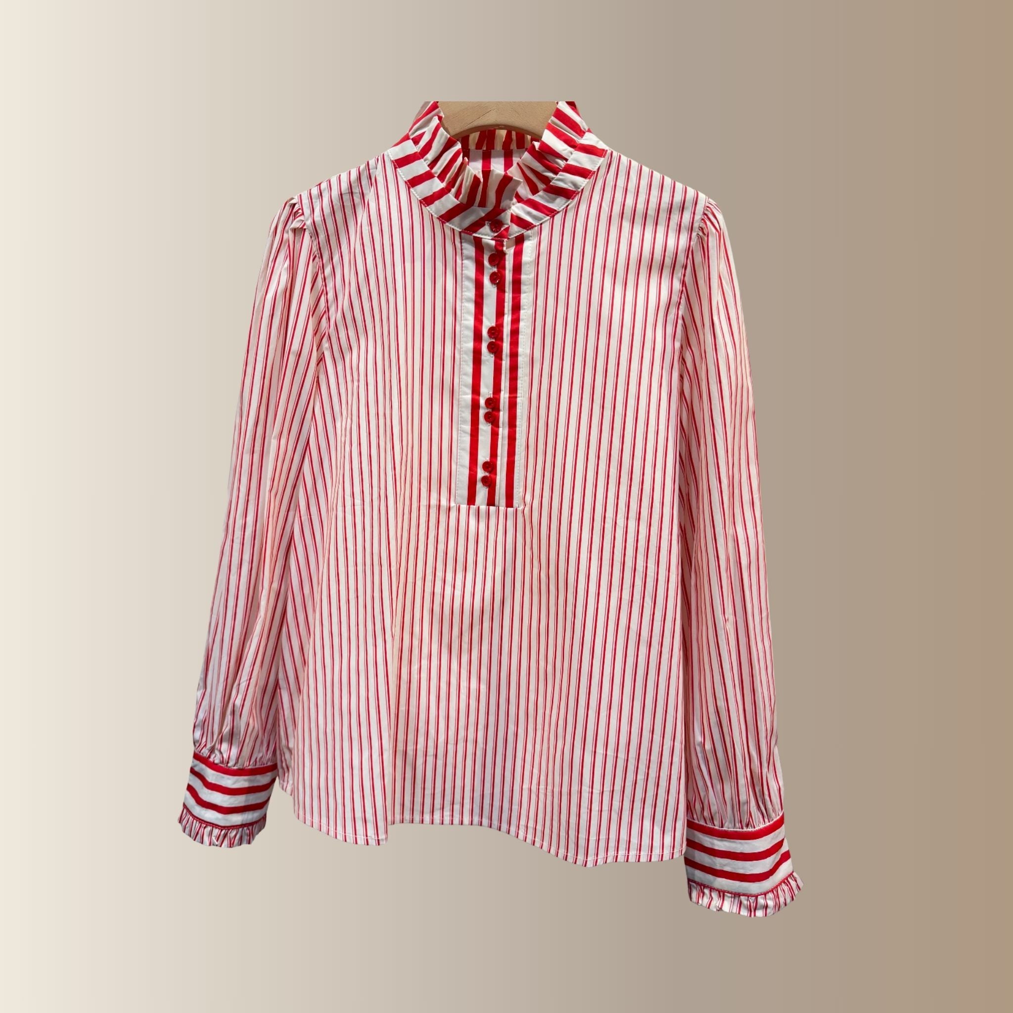 LOVANE RAYÉE ROUGE – Blouse col victorien