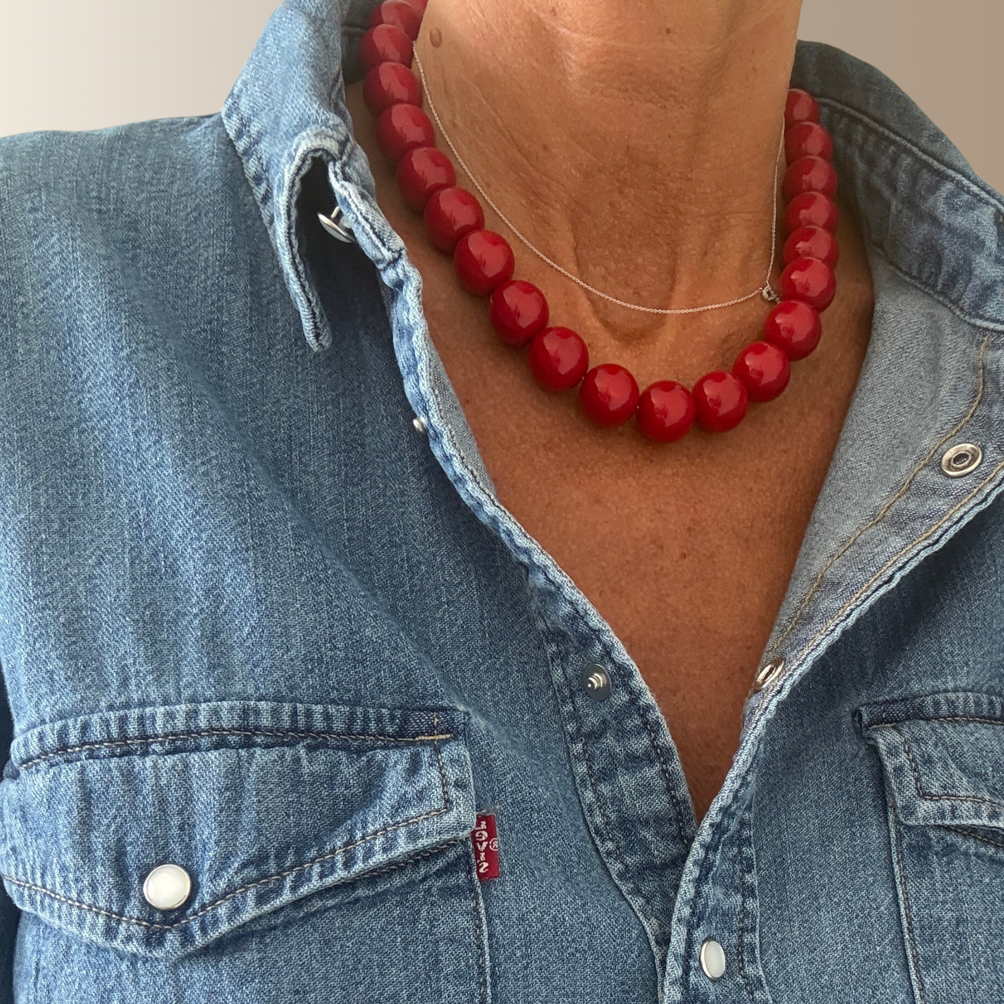 VAËL ROUGE – Collier de perles