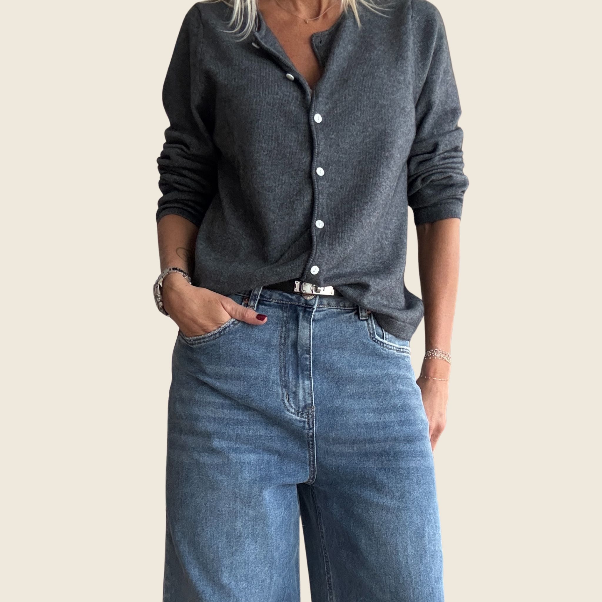 KALEN GRIS- Gilet à col rond boutonné