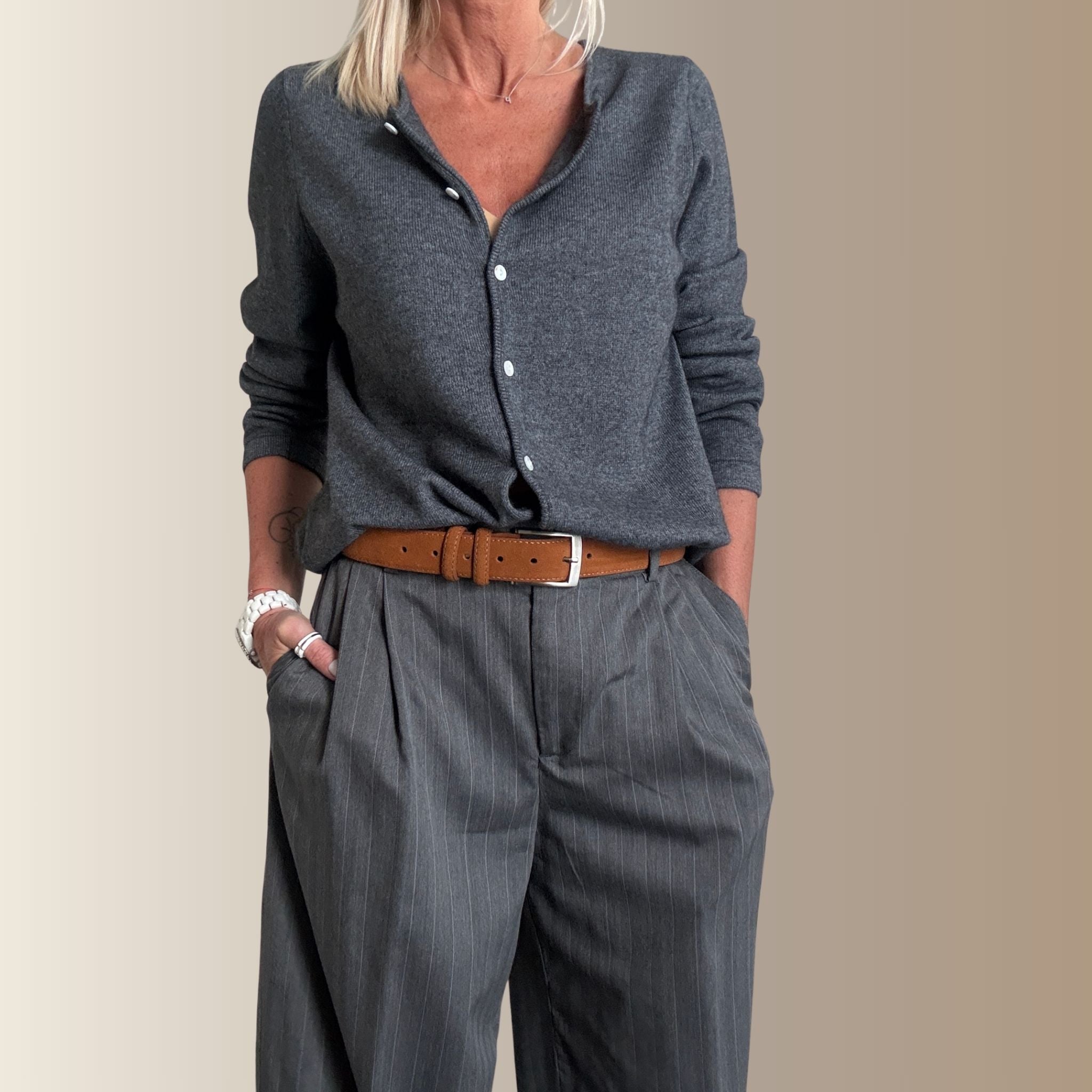 KALEN GRIS- Gilet à col rond boutonné