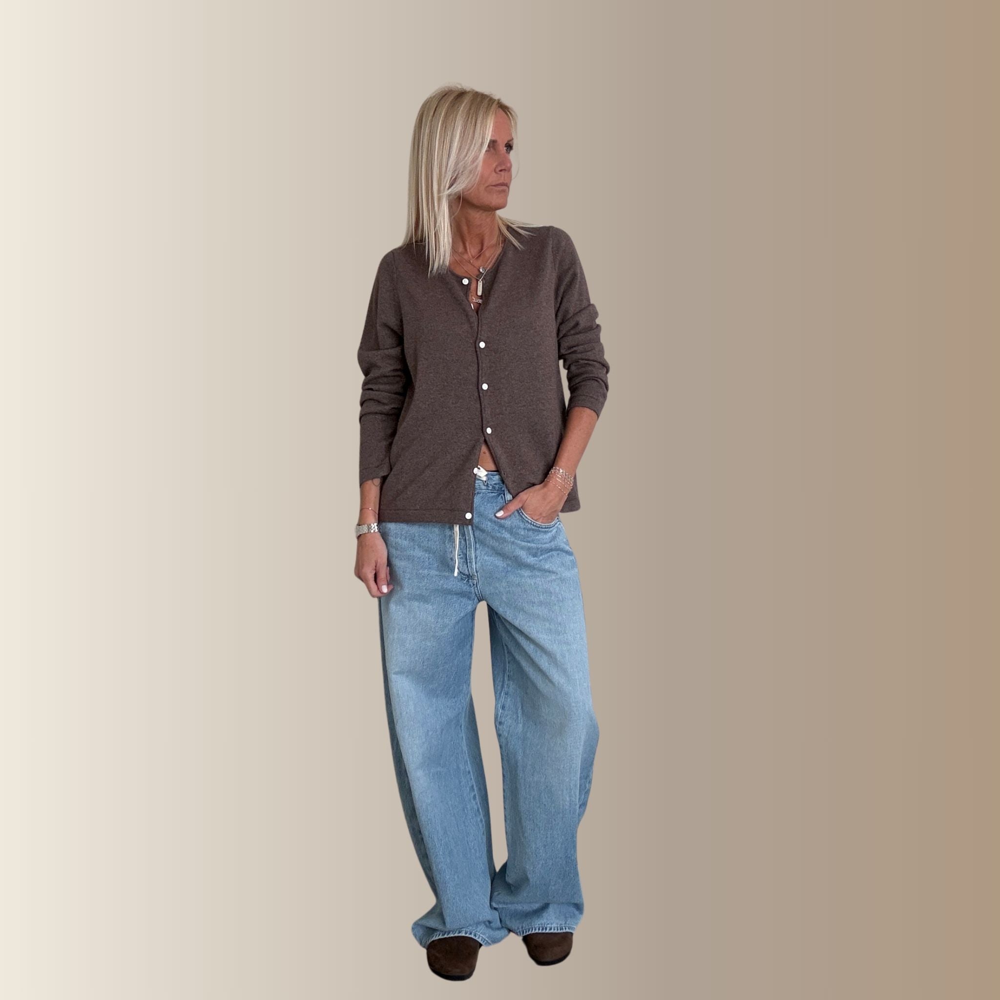 KALEN MARRON - Gilet à col rond boutonné