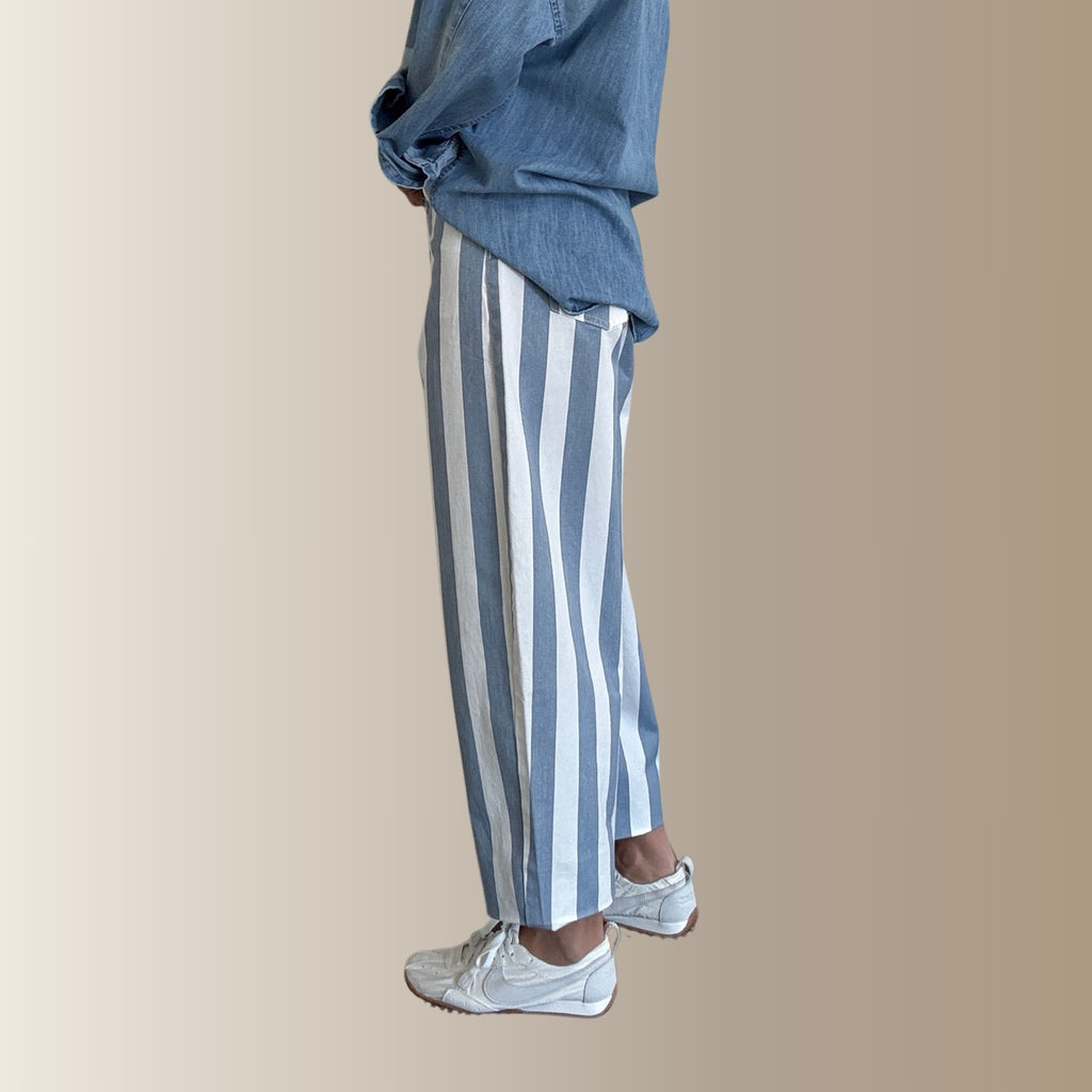GASTON RAYÉ BLEU – Jean barrel