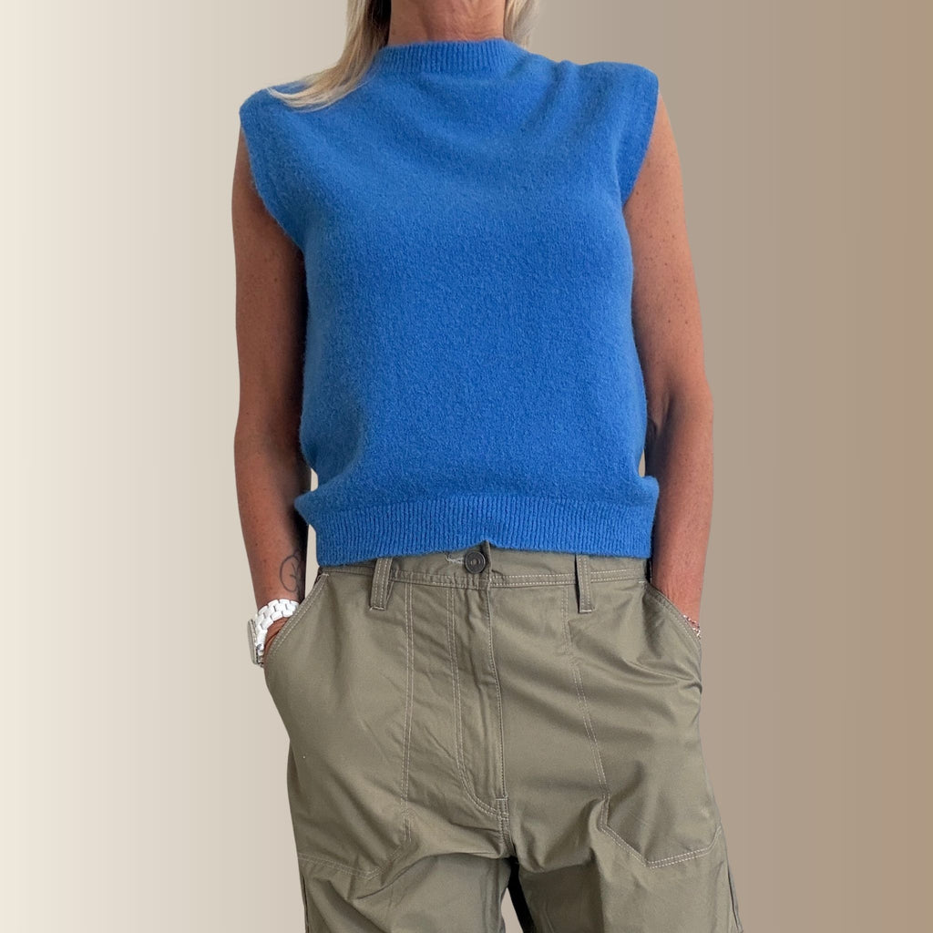 CÉLESTIN BLEU ROI – Pull sans manches en baby alpaga
