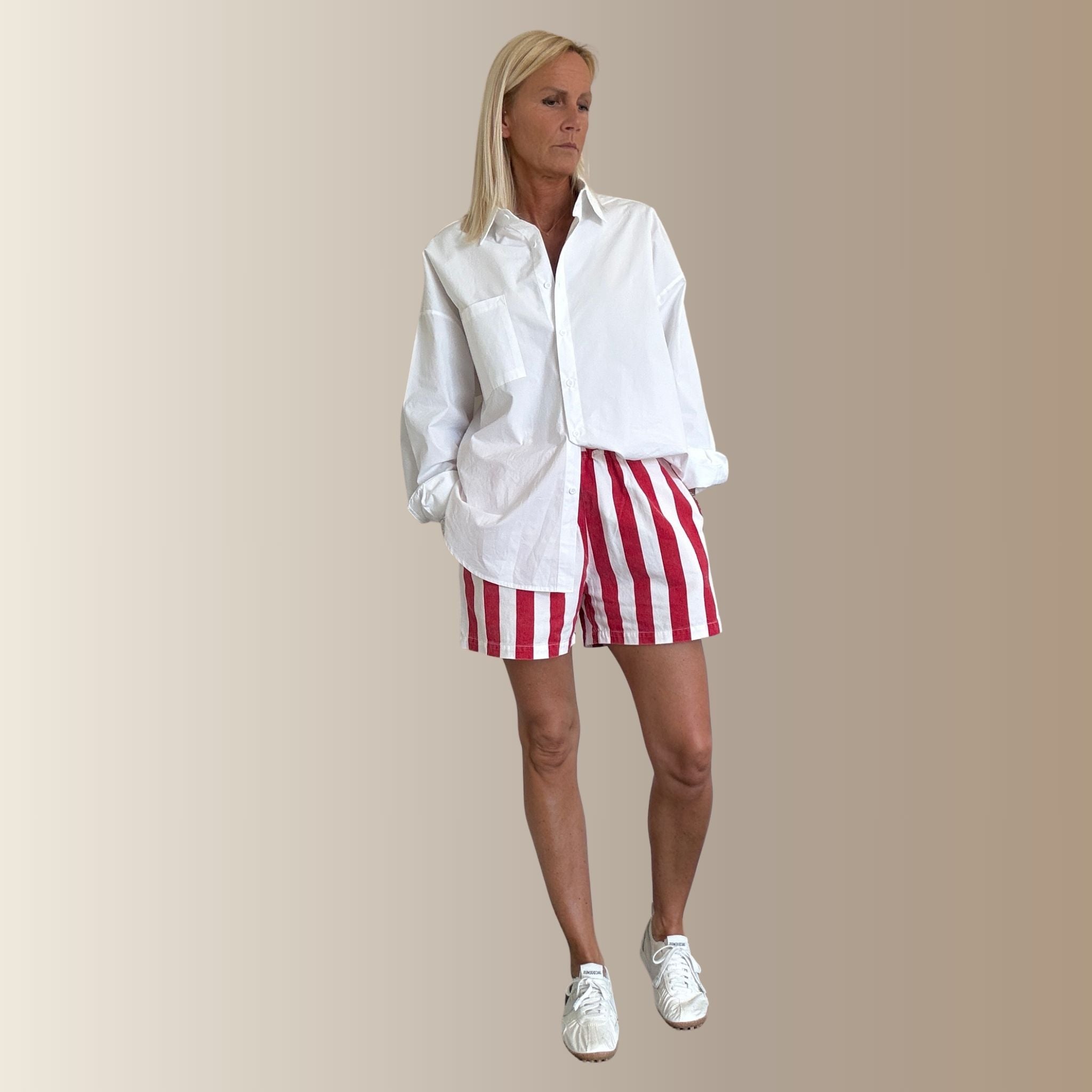 EZRA RAYÉ ROUGE – Short