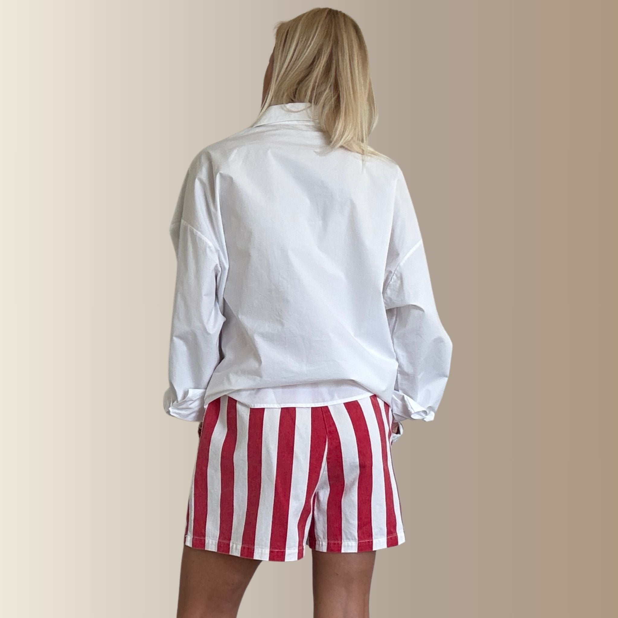 EZRA RAYÉ ROUGE – Short