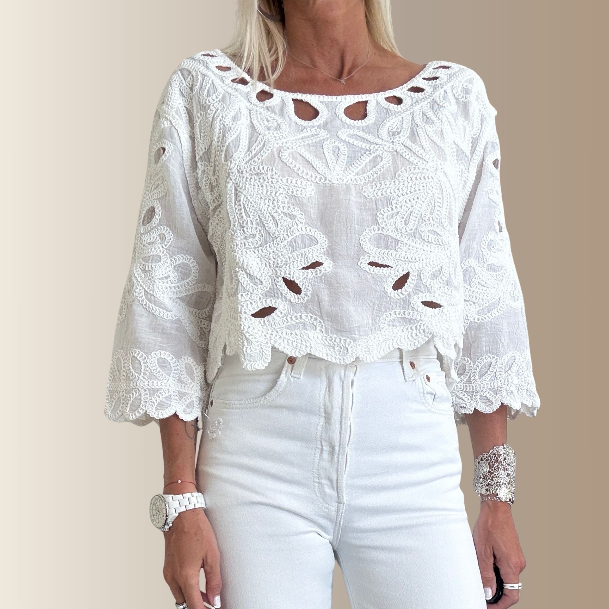 SAYAN BLANC – Top brodé